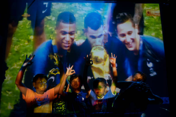 法蘭克福主帥：&quot那不勒斯不像意大利球隊＂.